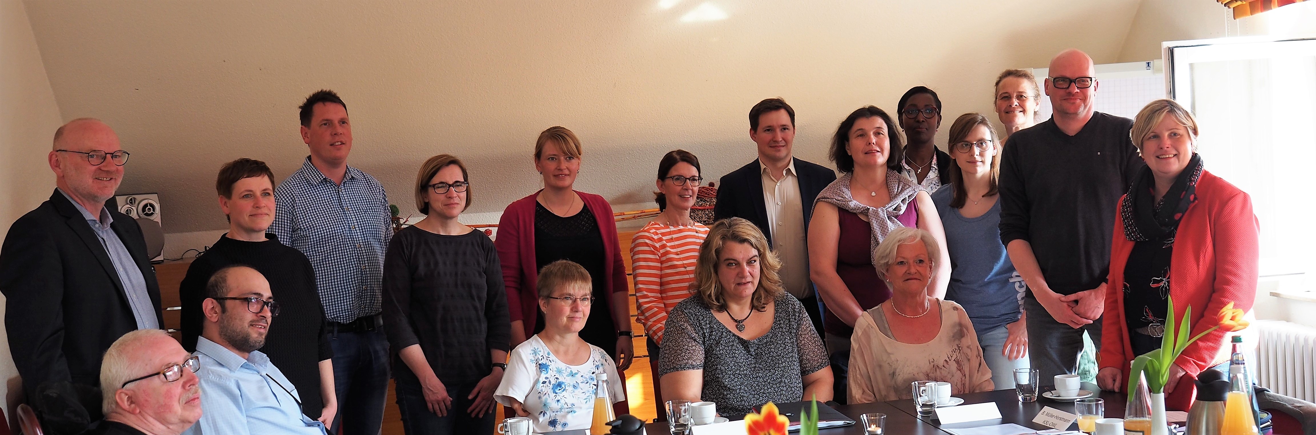 Gruppenbild mit allen Teilnehmern des 2. Beirätetreffens